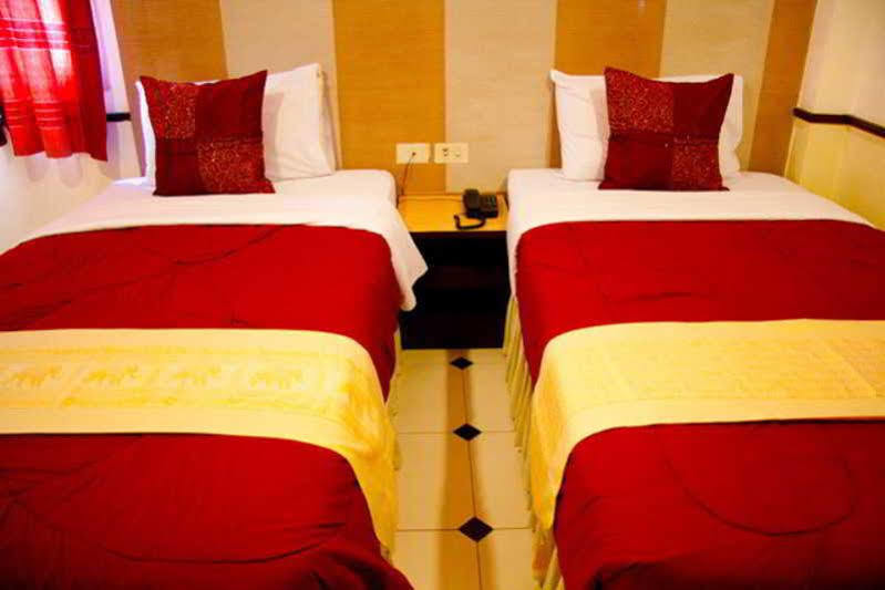 Honey House 2 Hostel Bangkok Luaran gambar